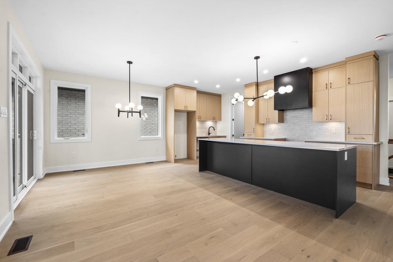 Kingston, ON, K7P 0M7, Canada, 3 Bedrooms Bedrooms, ,2 BathroomsBathrooms,Residential,For Sale,1800959