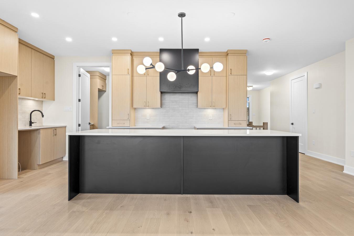 Kingston, ON, K7P 0M7, Canada, 3 Bedrooms Bedrooms, ,2 BathroomsBathrooms,Residential,For Sale,1800959