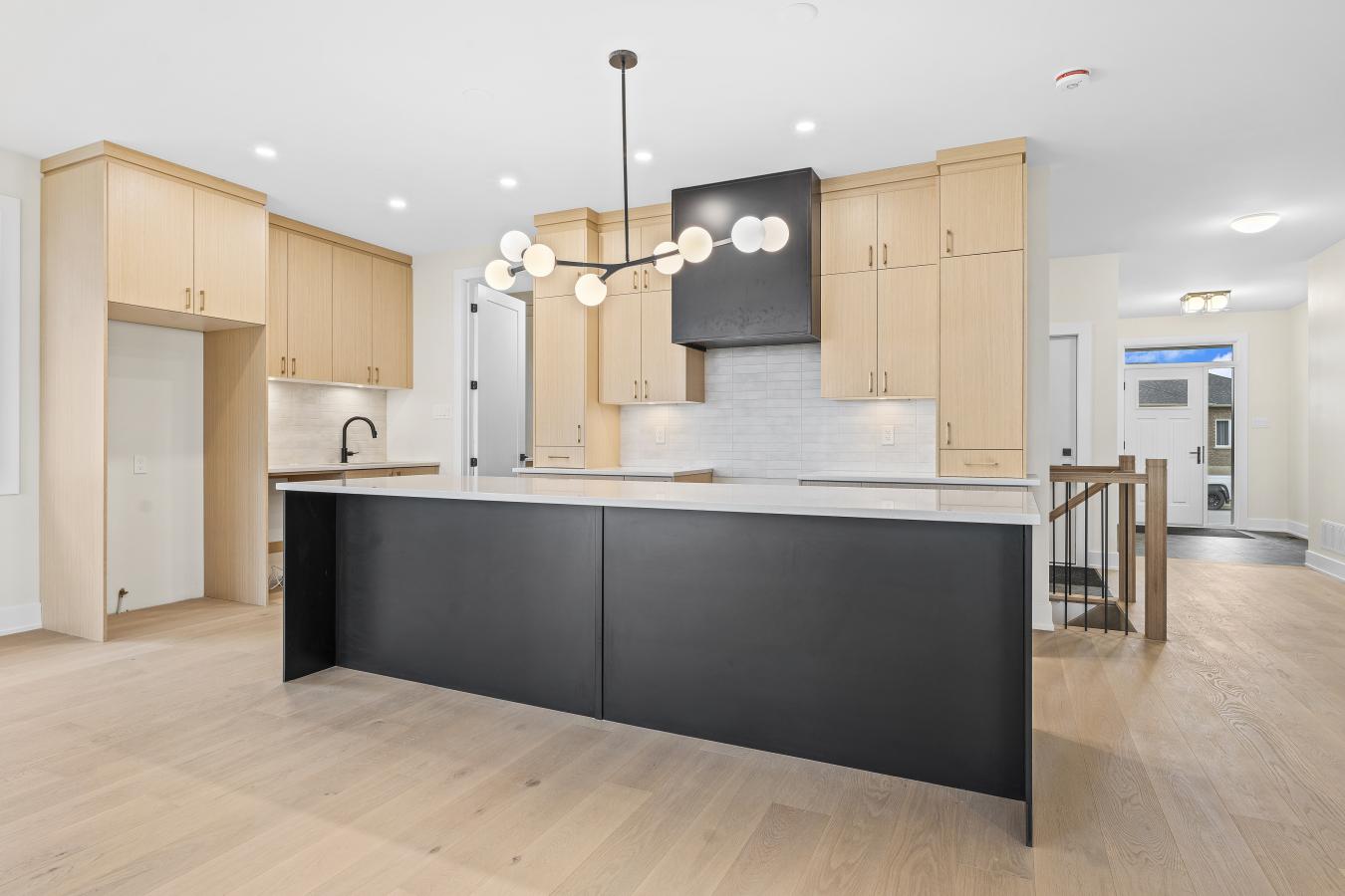 Kingston, ON, K7P 0M7, Canada, 3 Bedrooms Bedrooms, ,2 BathroomsBathrooms,Residential,For Sale,1800959