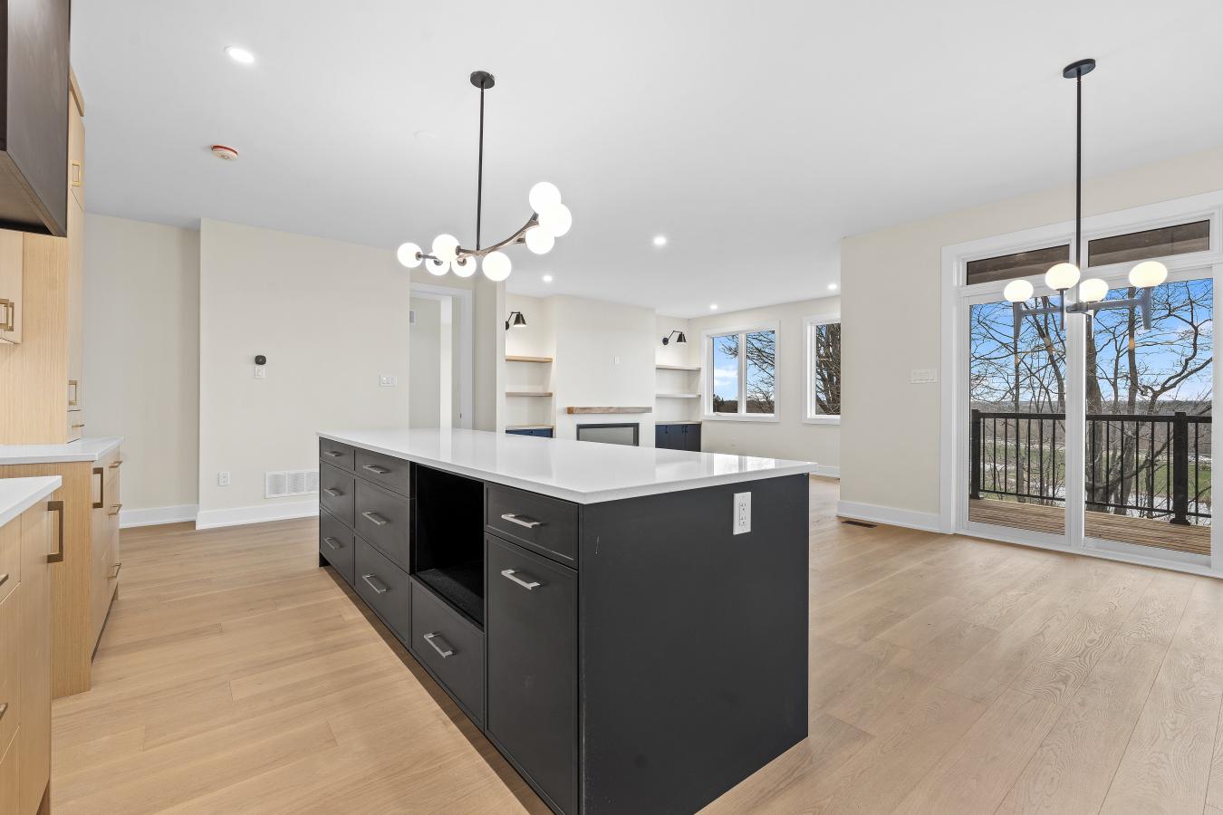 Kingston, ON, K7P 0M7, Canada, 3 Bedrooms Bedrooms, ,2 BathroomsBathrooms,Residential,For Sale,1800959