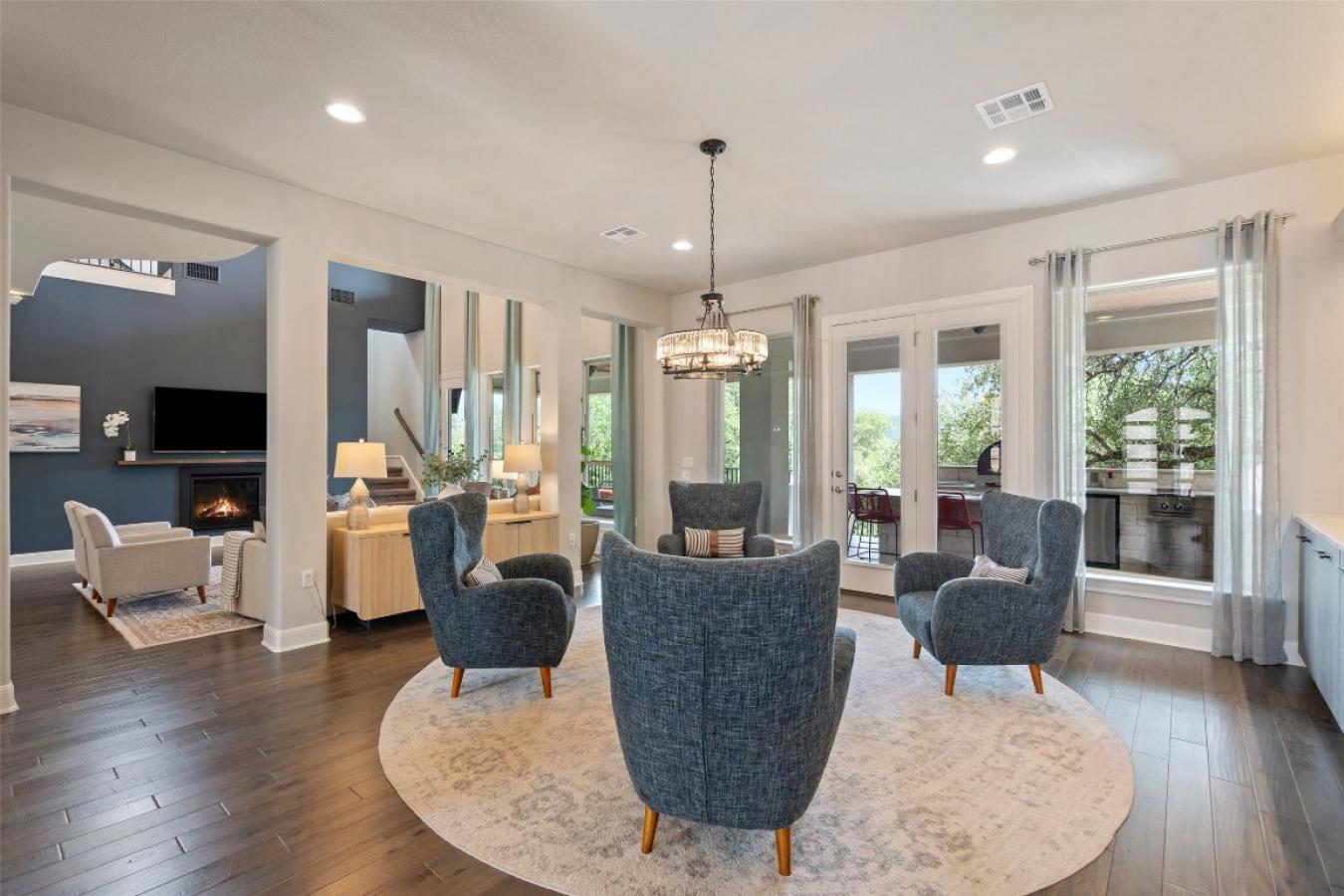 Austin, Texas, 78732, United States, 5 Bedrooms Bedrooms, ,4 BathroomsBathrooms,Residential,For Sale,1800954