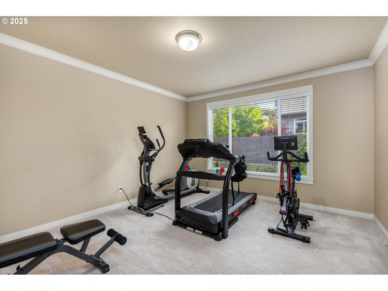 HappyValley, Oregon, 97086, United States, 5 Bedrooms Bedrooms, ,4 BathroomsBathrooms,Residential,For Sale,1808023