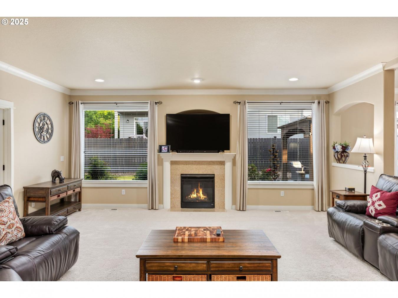 HappyValley, Oregon, 97086, United States, 5 Bedrooms Bedrooms, ,4 BathroomsBathrooms,Residential,For Sale,1808023