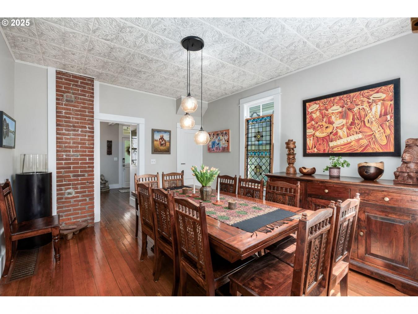 Portland, Oregon, 97201, United States, 2 Bedrooms Bedrooms, ,1 BathroomBathrooms,Residential,For Sale,1808022