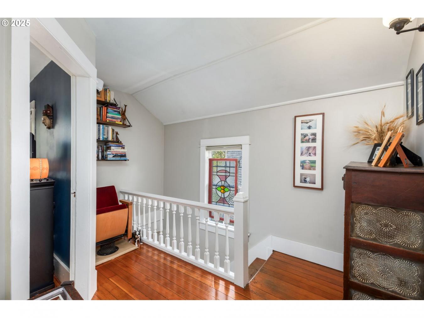 Portland, Oregon, 97201, United States, 2 Bedrooms Bedrooms, ,1 BathroomBathrooms,Residential,For Sale,1808022