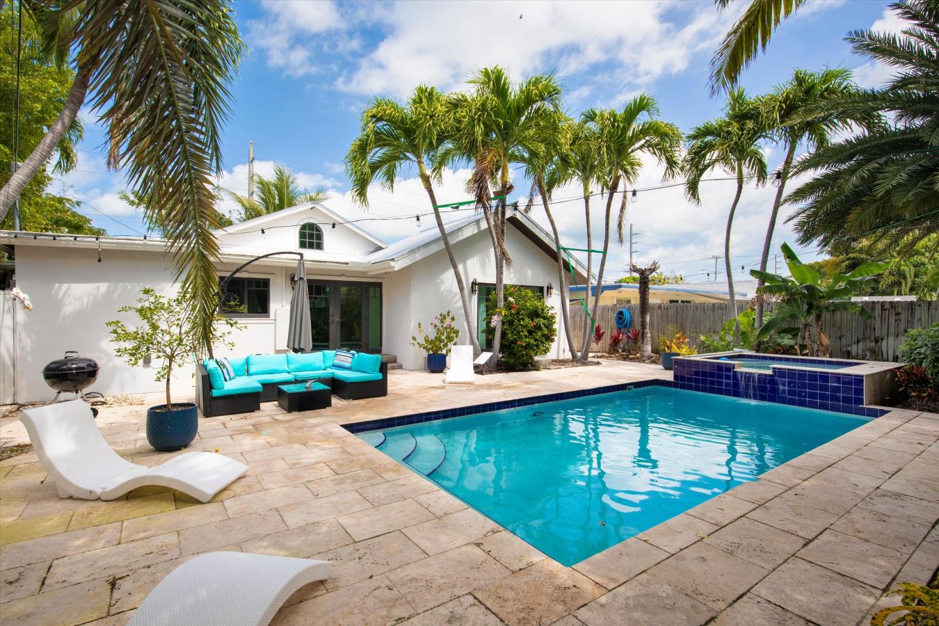 Key West, Florida, 33040, United States, 3 Bedrooms Bedrooms, ,2 BathroomsBathrooms,Residential,For Sale,1797175