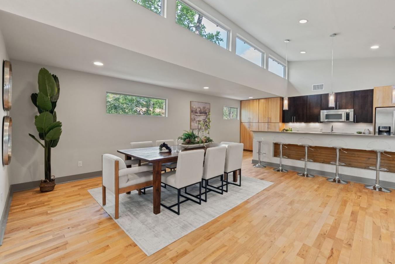 Austin, Texas, 78756, United States, 3 Bedrooms Bedrooms, ,3 BathroomsBathrooms,Residential,For Sale,1808019