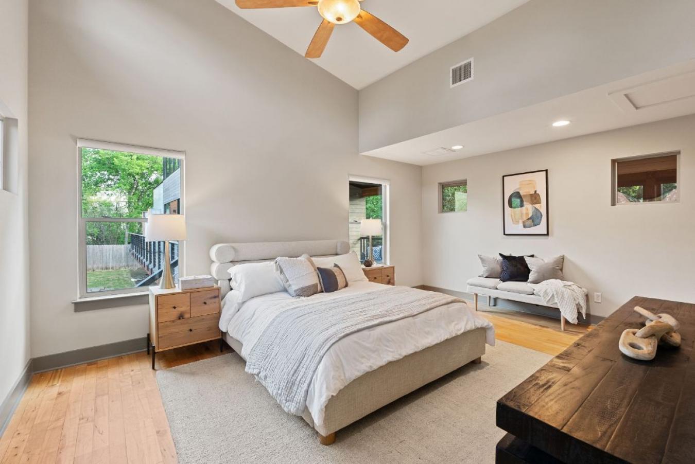 Austin, Texas, 78756, United States, 3 Bedrooms Bedrooms, ,3 BathroomsBathrooms,Residential,For Sale,1808019