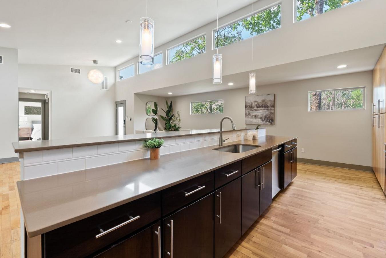 Austin, Texas, 78756, United States, 3 Bedrooms Bedrooms, ,3 BathroomsBathrooms,Residential,For Sale,1808019