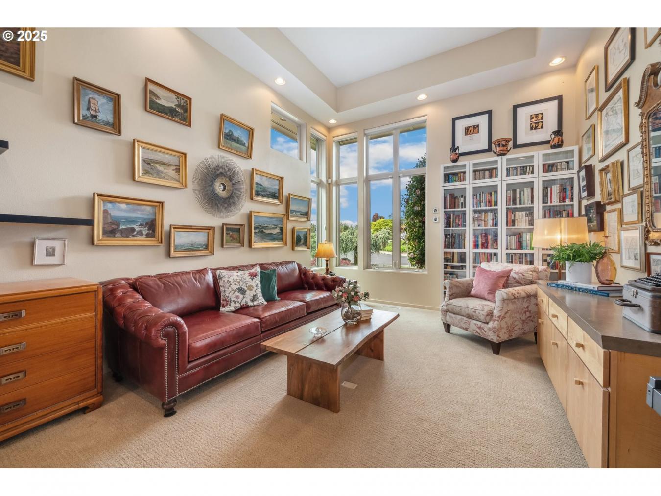 Camas, Washington, 98607, United States, 5 Bedrooms Bedrooms, ,3 BathroomsBathrooms,Residential,For Sale,1808018