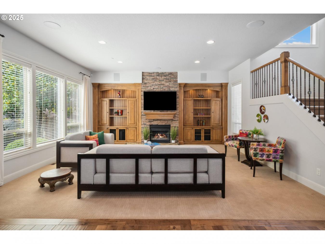 Camas, Washington, 98607, United States, 5 Bedrooms Bedrooms, ,4 BathroomsBathrooms,Residential,For Sale,1808017