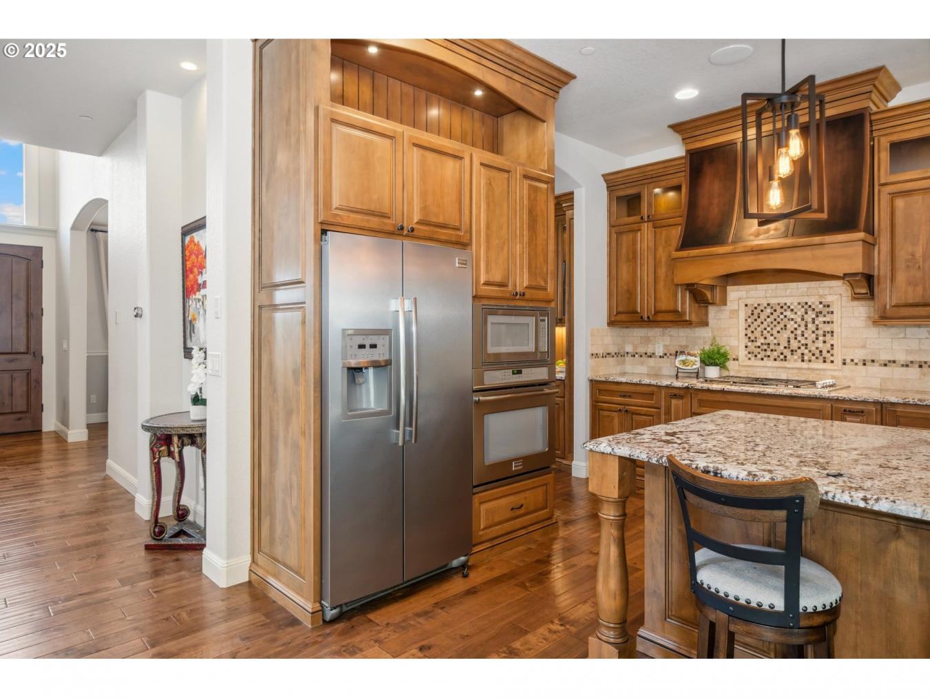 Camas, Washington, 98607, United States, 5 Bedrooms Bedrooms, ,4 BathroomsBathrooms,Residential,For Sale,1808017