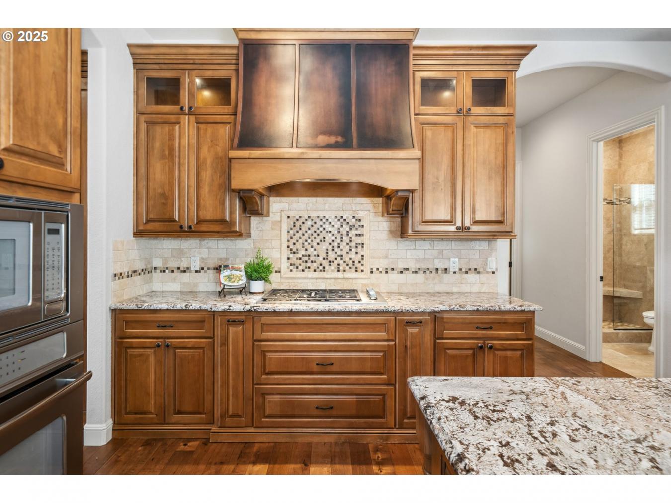 Camas, Washington, 98607, United States, 5 Bedrooms Bedrooms, ,4 BathroomsBathrooms,Residential,For Sale,1808017