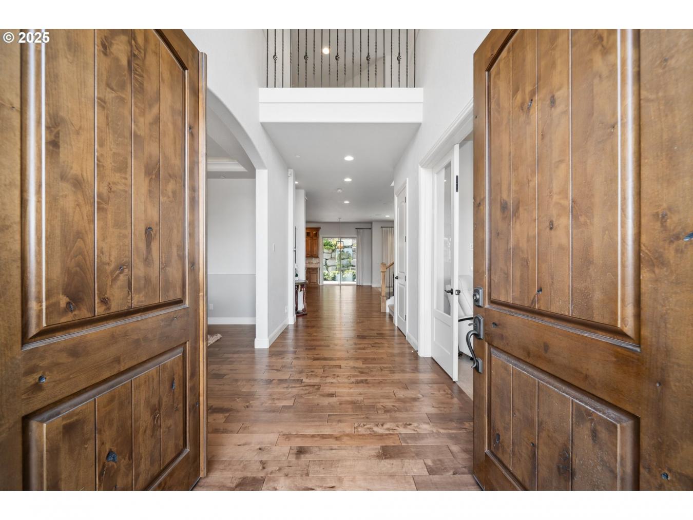 Camas, Washington, 98607, United States, 5 Bedrooms Bedrooms, ,4 BathroomsBathrooms,Residential,For Sale,1808017