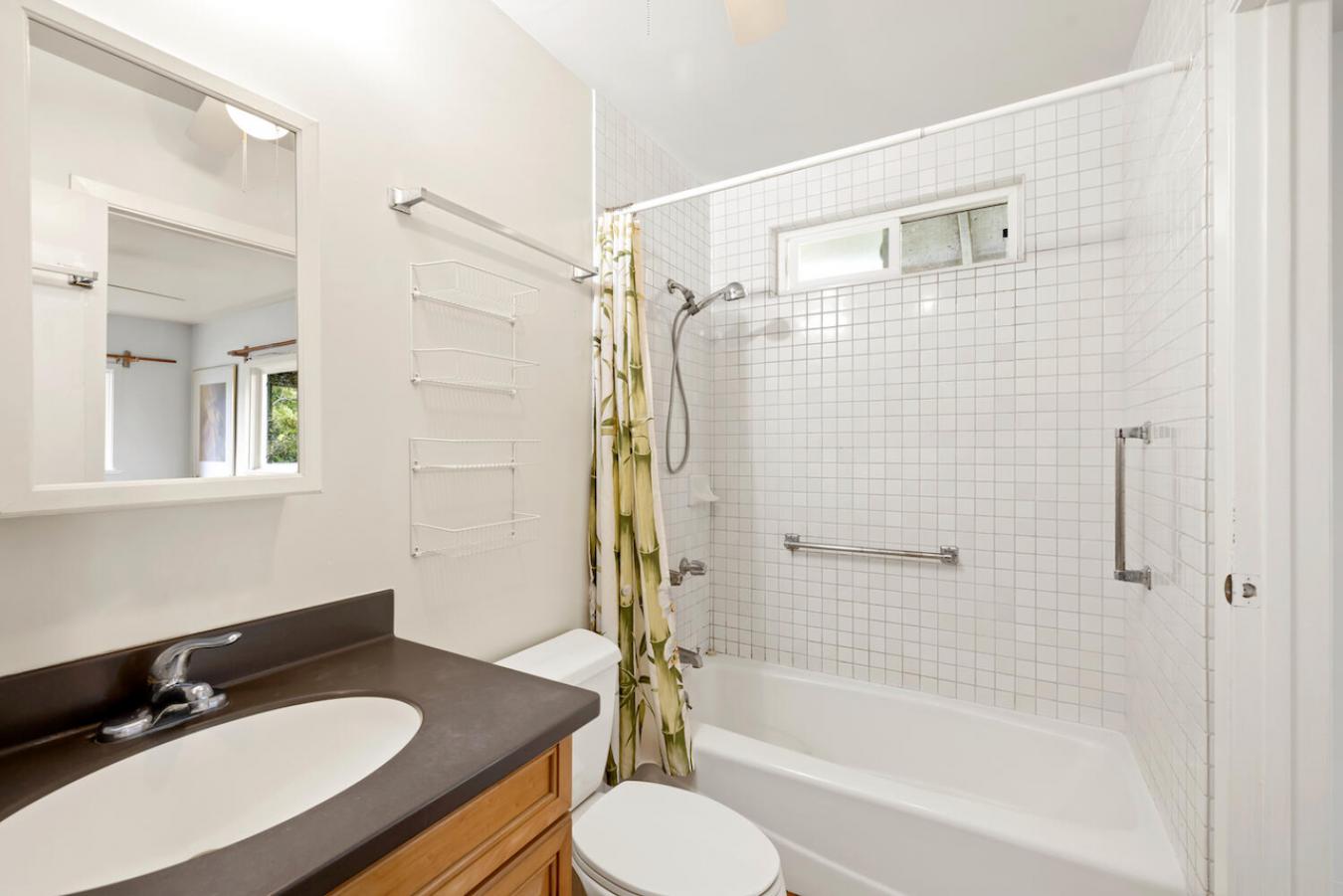 KAPAA, Hawaii, 96746, United States, 5 Bedrooms Bedrooms, ,3 BathroomsBathrooms,Residential,For Sale,1808005