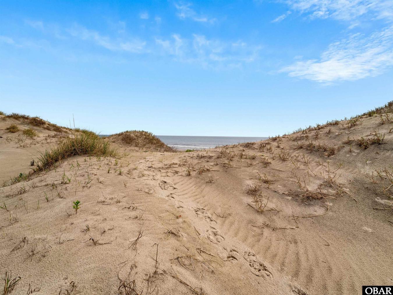 Corolla, North Carolina, 27927, United States, 5 Bedrooms Bedrooms, ,4 BathroomsBathrooms,Residential,For Sale,1808003