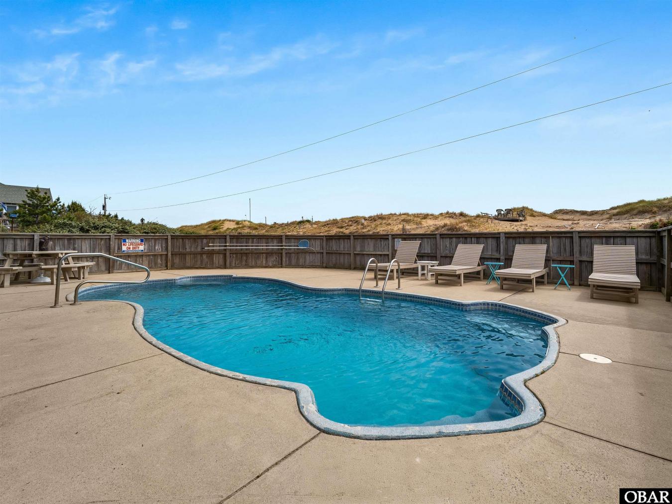 Corolla, North Carolina, 27927, United States, 5 Bedrooms Bedrooms, ,4 BathroomsBathrooms,Residential,For Sale,1808003