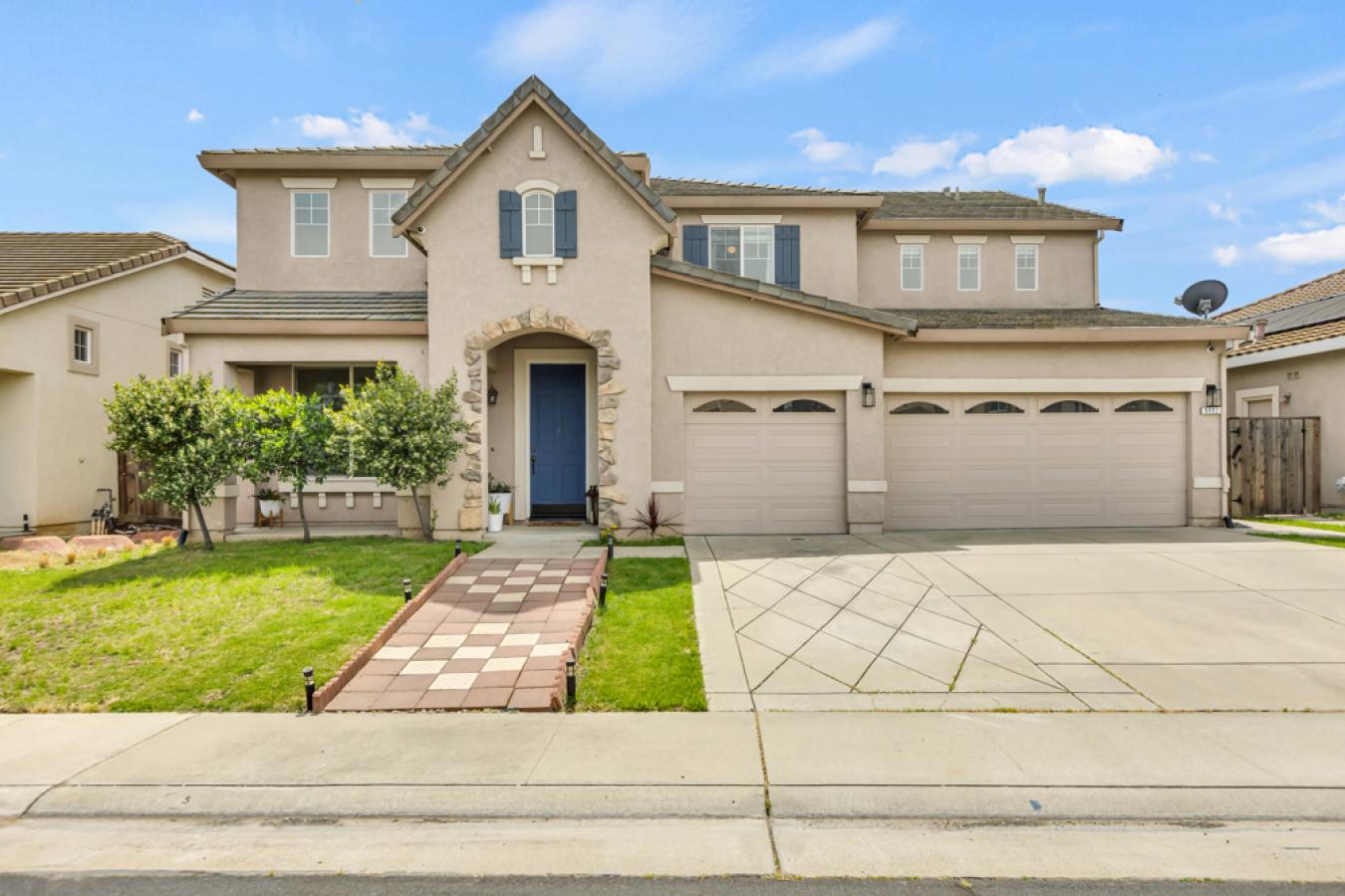 Elk Grove, California, 95757, United States, 5 Bedrooms Bedrooms, ,2 BathroomsBathrooms,Residential,For Sale,1808002