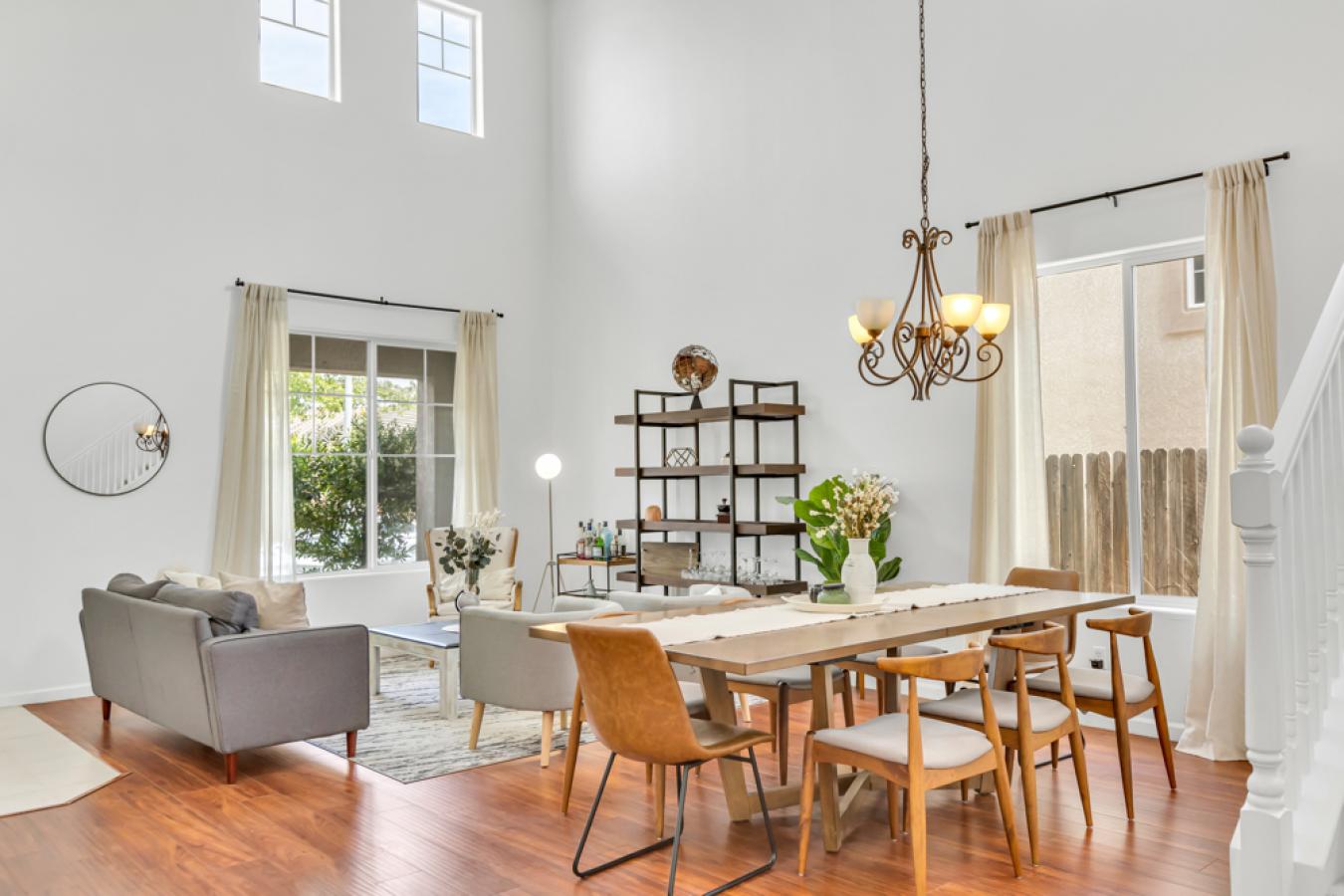 Elk Grove, California, 95757, United States, 5 Bedrooms Bedrooms, ,2 BathroomsBathrooms,Residential,For Sale,1808002