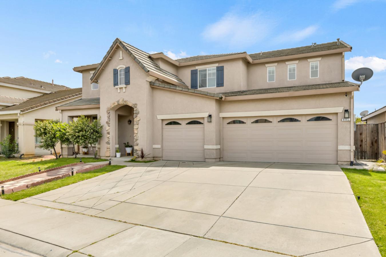 Elk Grove, California, 95757, United States, 5 Bedrooms Bedrooms, ,2 BathroomsBathrooms,Residential,For Sale,1808002