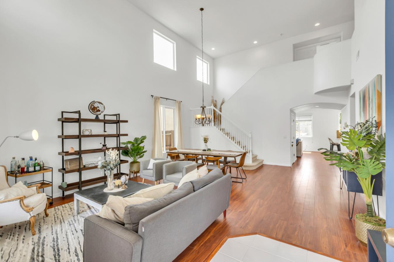 Elk Grove, California, 95757, United States, 5 Bedrooms Bedrooms, ,2 BathroomsBathrooms,Residential,For Sale,1808002