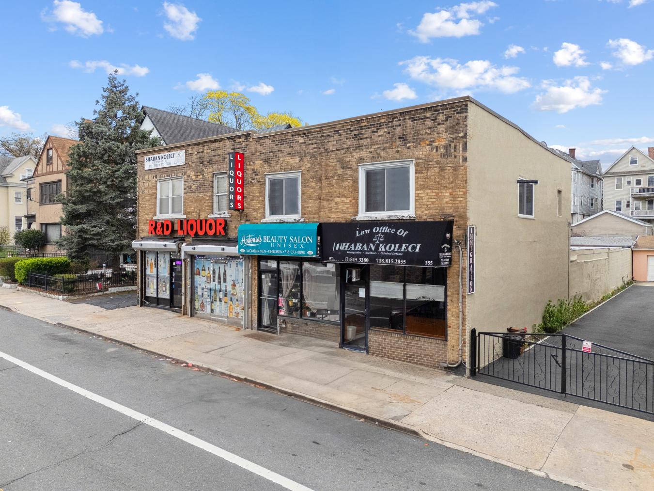 Staten Island, New York, 10301, United States, 5 Bedrooms Bedrooms, ,2 BathroomsBathrooms,Residential,For Sale,1807998