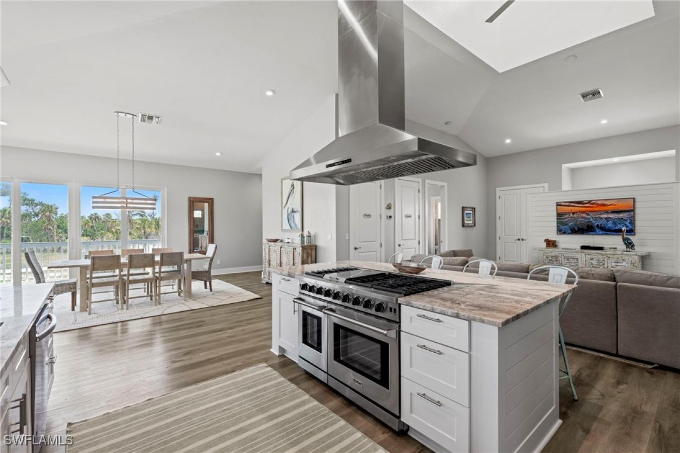 Upper Captiva, Florida, 33924, United States, 3 Bedrooms Bedrooms, ,3 BathroomsBathrooms,Residential,For Sale,1807997