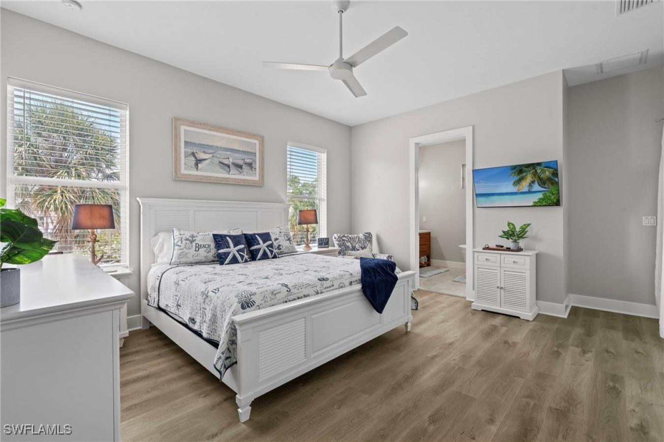 Upper Captiva, Florida, 33924, United States, 3 Bedrooms Bedrooms, ,3 BathroomsBathrooms,Residential,For Sale,1807997