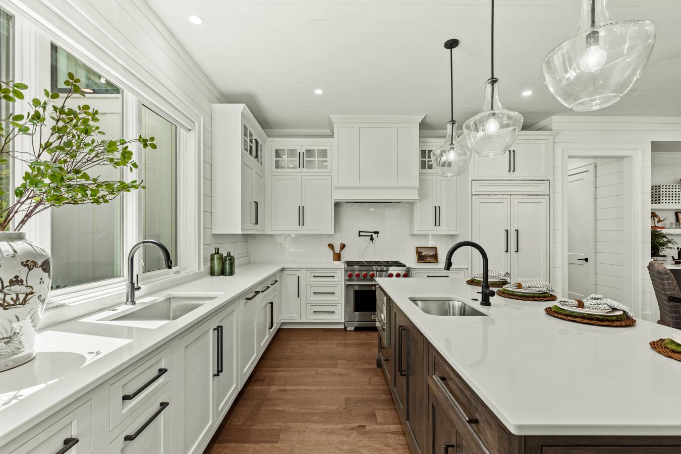 Highlands, North Carolina, 28741, United States, 5 Bedrooms Bedrooms, ,5 BathroomsBathrooms,Residential,For Sale,1800944