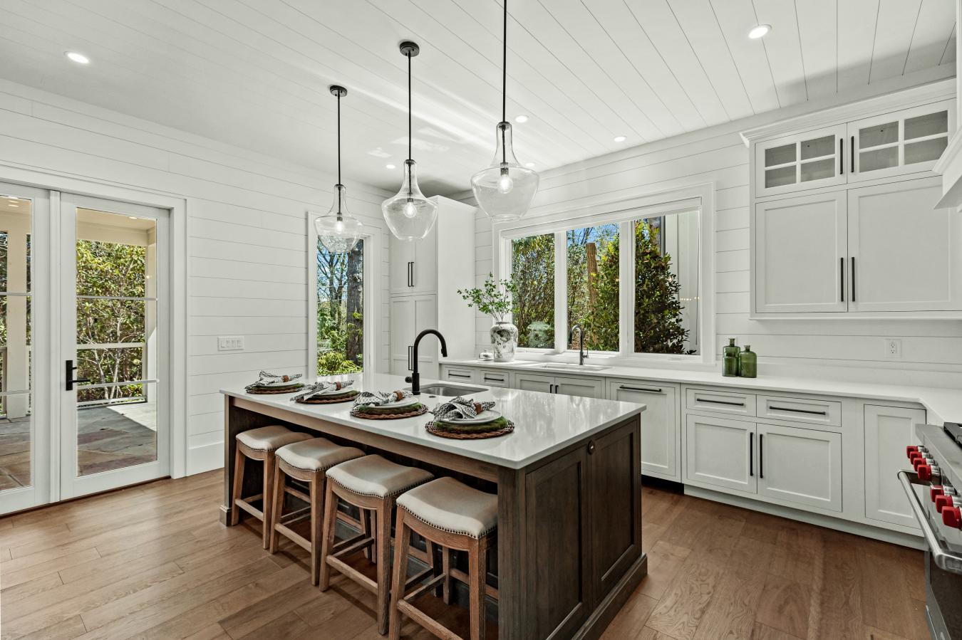 Highlands, North Carolina, 28741, United States, 5 Bedrooms Bedrooms, ,5 BathroomsBathrooms,Residential,For Sale,1800944