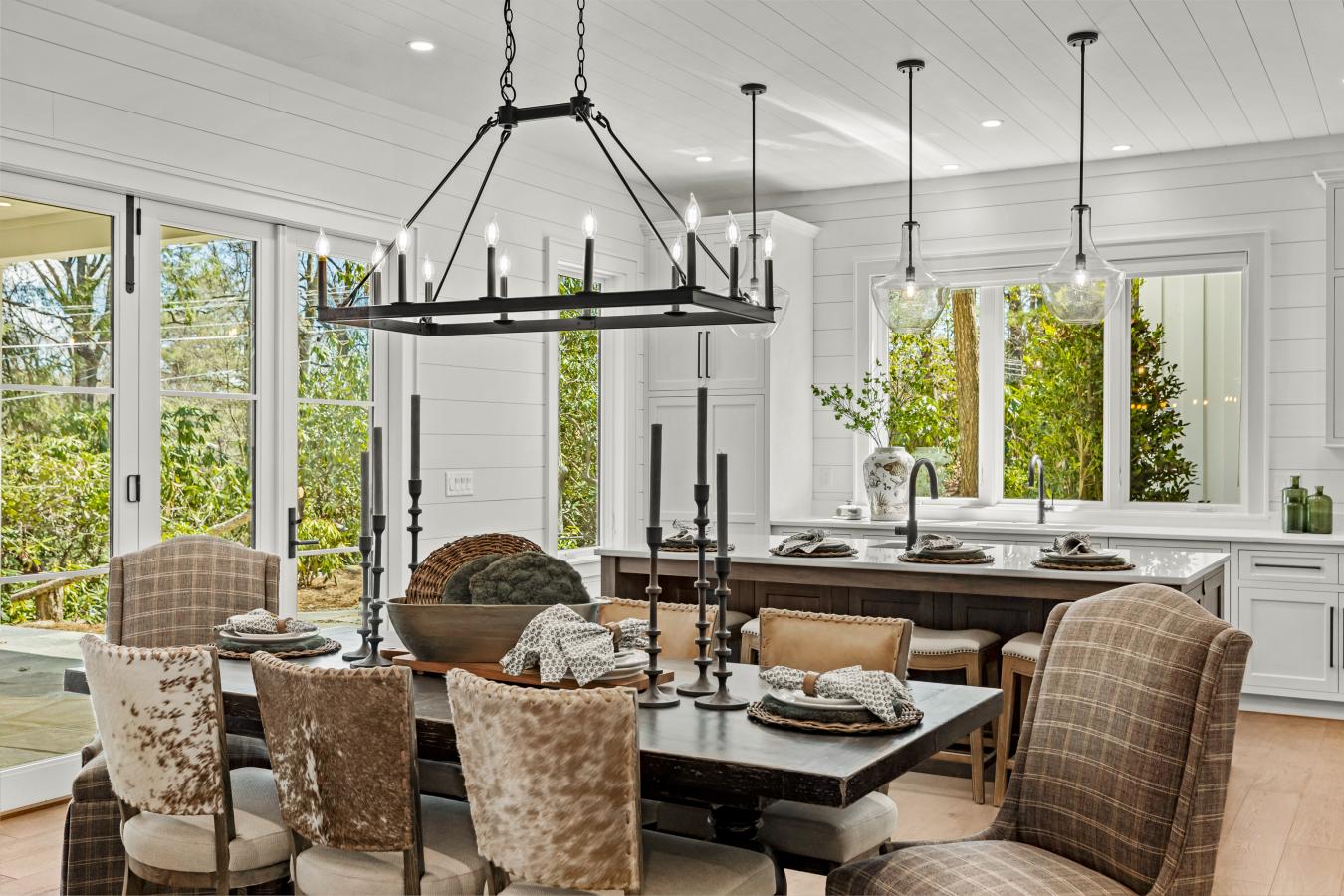 Highlands, North Carolina, 28741, United States, 5 Bedrooms Bedrooms, ,5 BathroomsBathrooms,Residential,For Sale,1800944