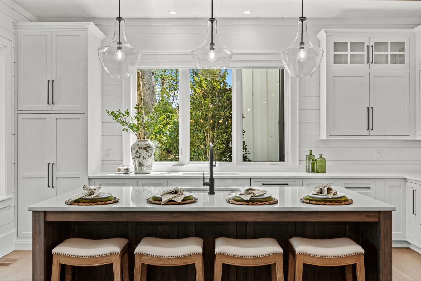 Highlands, North Carolina, 28741, United States, 5 Bedrooms Bedrooms, ,5 BathroomsBathrooms,Residential,For Sale,1800944