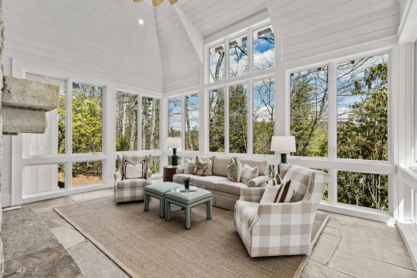 Highlands, North Carolina, 28741, United States, 5 Bedrooms Bedrooms, ,5 BathroomsBathrooms,Residential,For Sale,1800944