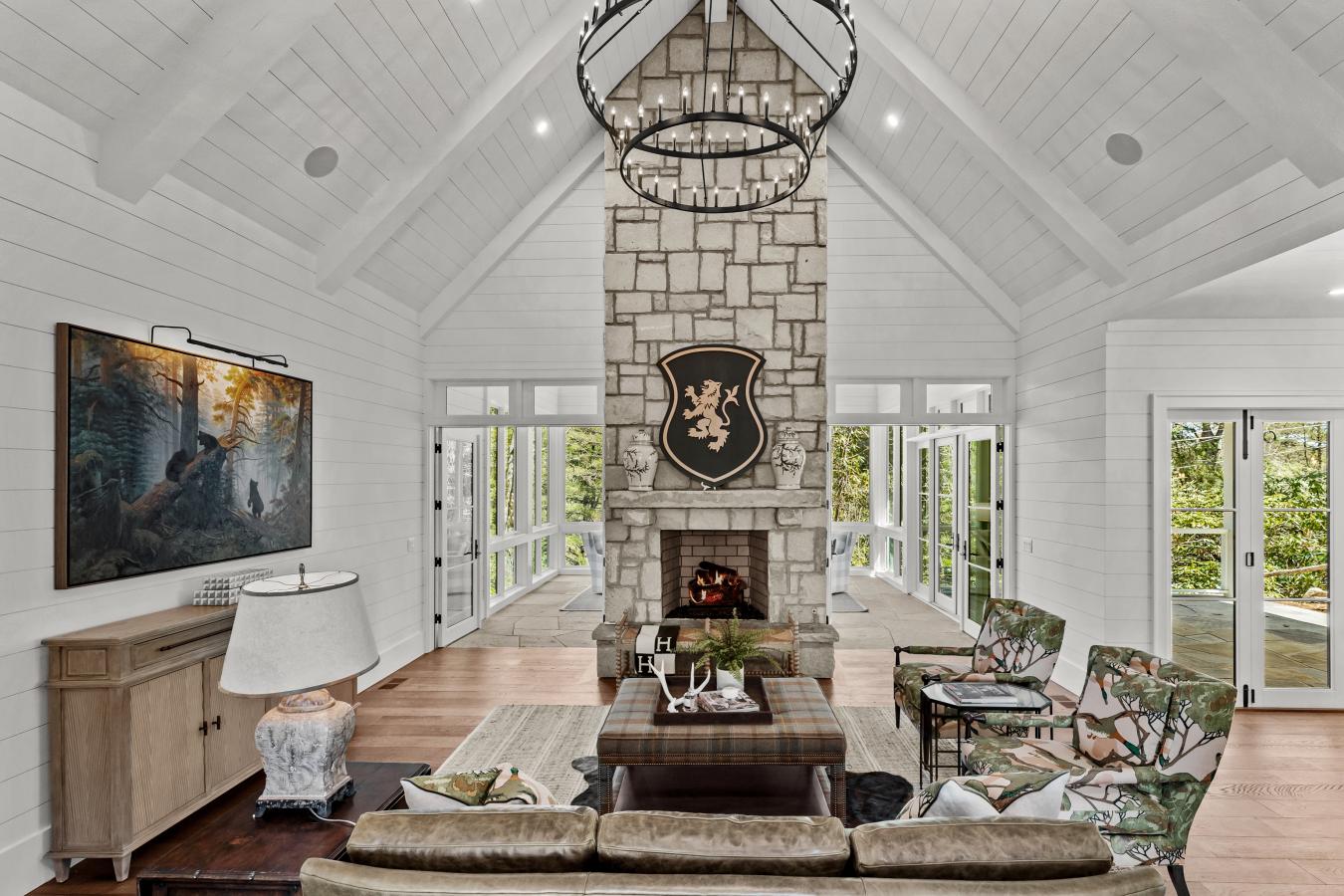 Highlands, North Carolina, 28741, United States, 5 Bedrooms Bedrooms, ,5 BathroomsBathrooms,Residential,For Sale,1800944