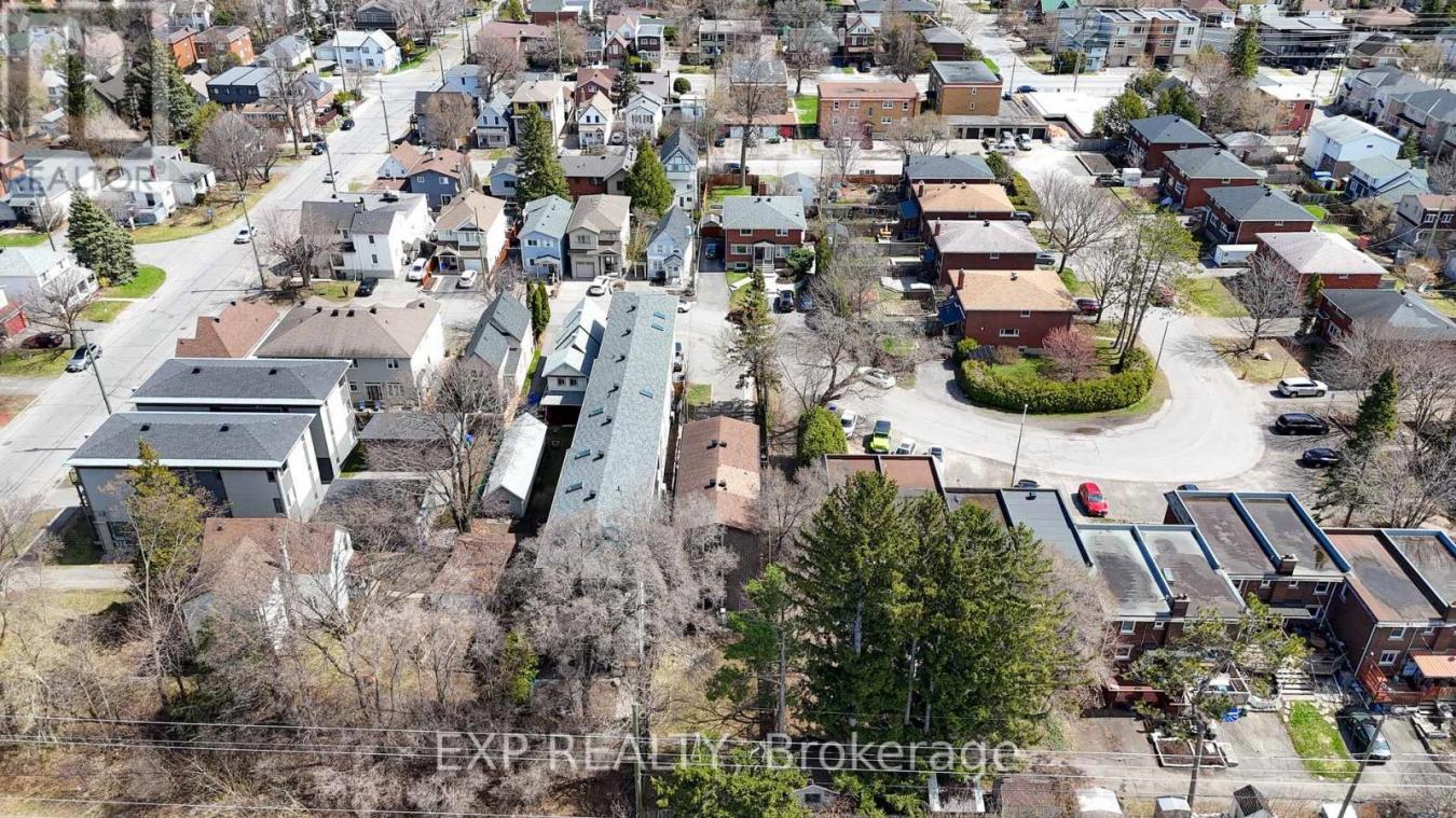 Ottawa, ON, K1Z7G3, Canada, 8 Bedrooms Bedrooms, ,Residential,For Sale,1807989