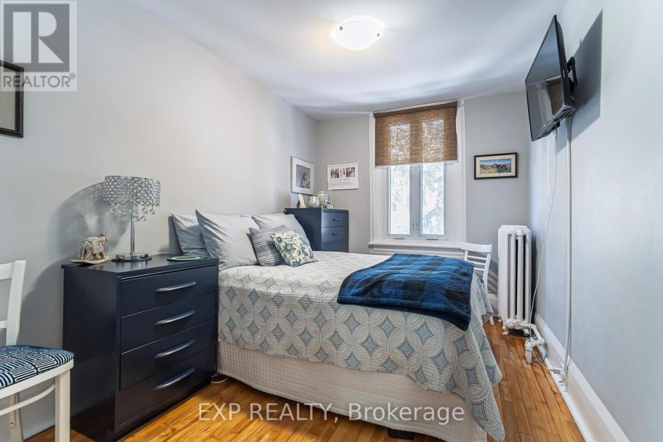 Ottawa, ON, K1N5E9, Canada, 6 Bedrooms Bedrooms, ,Residential,For Sale,1807988