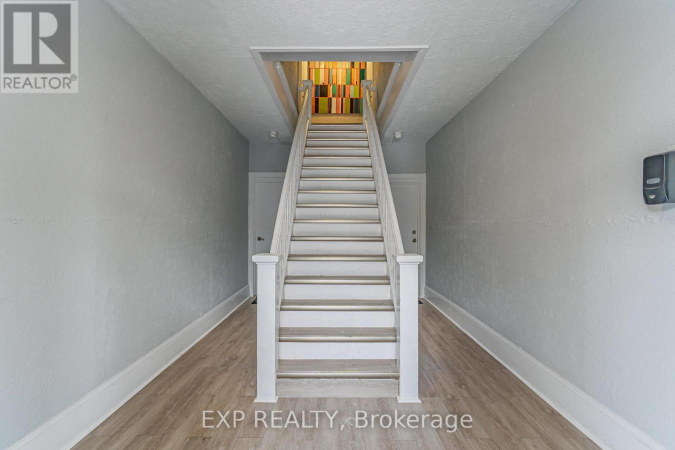 Ottawa, ON, K1N5E9, Canada, 6 Bedrooms Bedrooms, ,Residential,For Sale,1807988