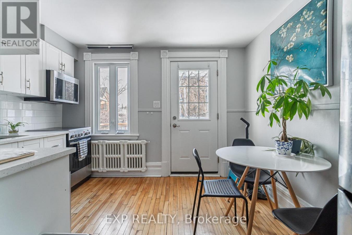 Ottawa, ON, K1N5E9, Canada, 6 Bedrooms Bedrooms, ,Residential,For Sale,1807988