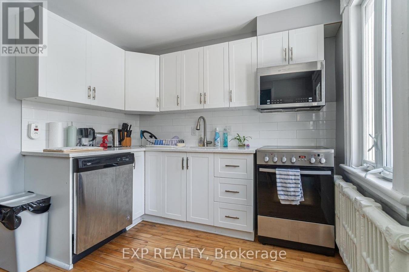 Ottawa, ON, K1N5E9, Canada, 6 Bedrooms Bedrooms, ,Residential,For Sale,1807988