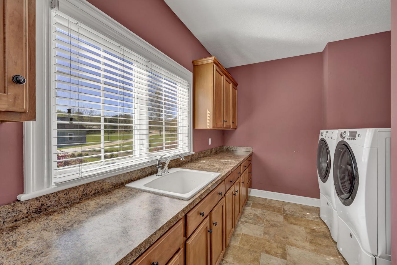 Kirtland Hills, Ohio, 44060, United States, 5 Bedrooms Bedrooms, ,5 BathroomsBathrooms,Residential,For Sale,1800943