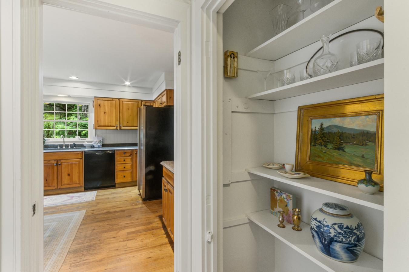 HIghlands, North Carolina, 28741, United States, 3 Bedrooms Bedrooms, ,3 BathroomsBathrooms,Residential,For Sale,1800941