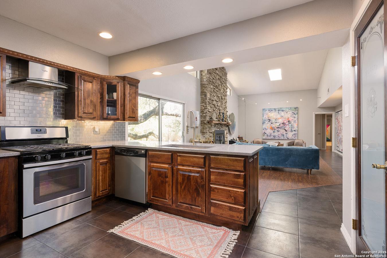 Shavano Park, Texas, 78231, United States, 3 Bedrooms Bedrooms, ,2 BathroomsBathrooms,Residential,For Sale,1807986