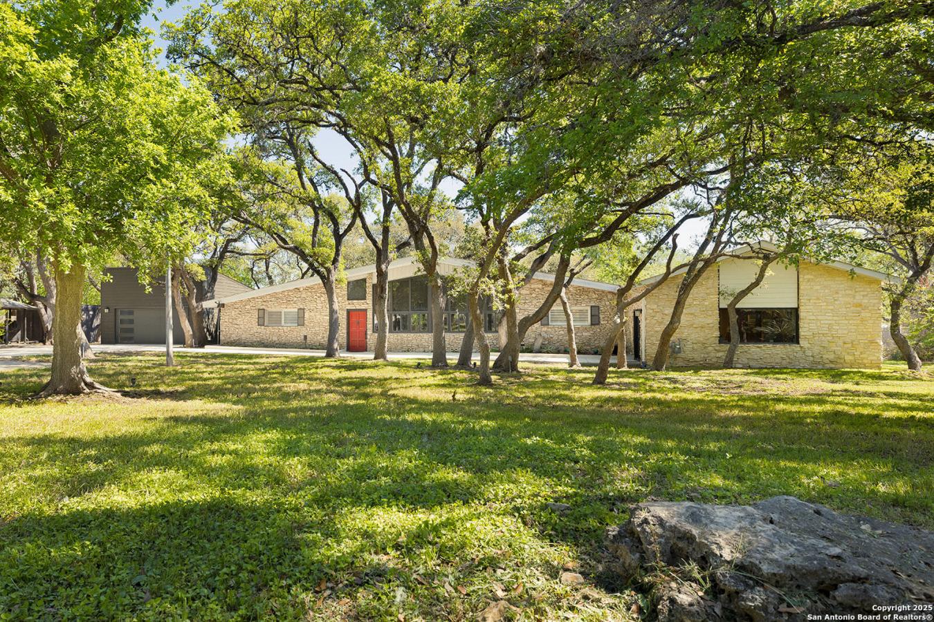 Shavano Park, Texas, 78231, United States, 3 Bedrooms Bedrooms, ,2 BathroomsBathrooms,Residential,For Sale,1807986