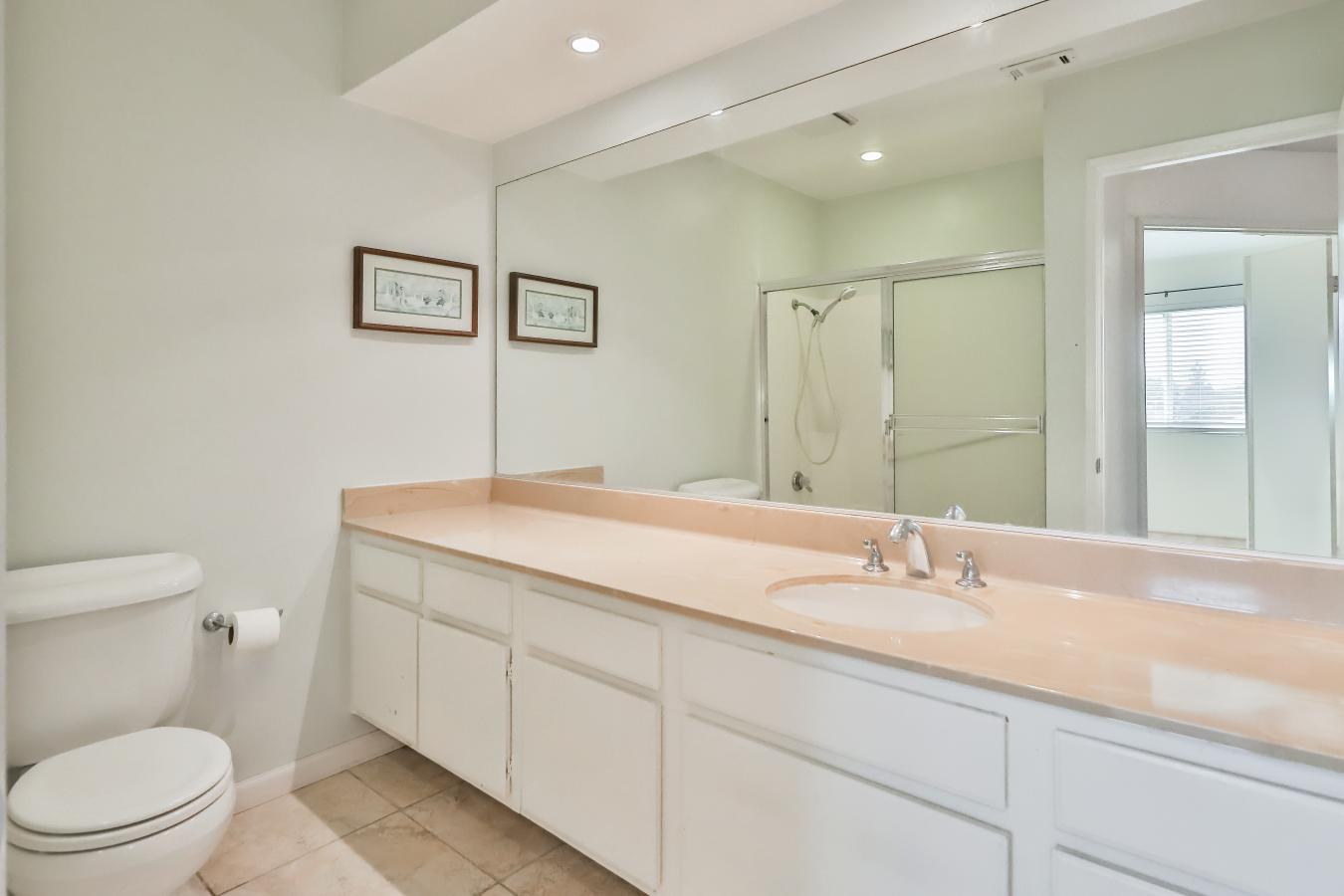 Camarillo, California, 93010, United States, 4 Bedrooms Bedrooms, ,3 BathroomsBathrooms,Residential,For Sale,1807981