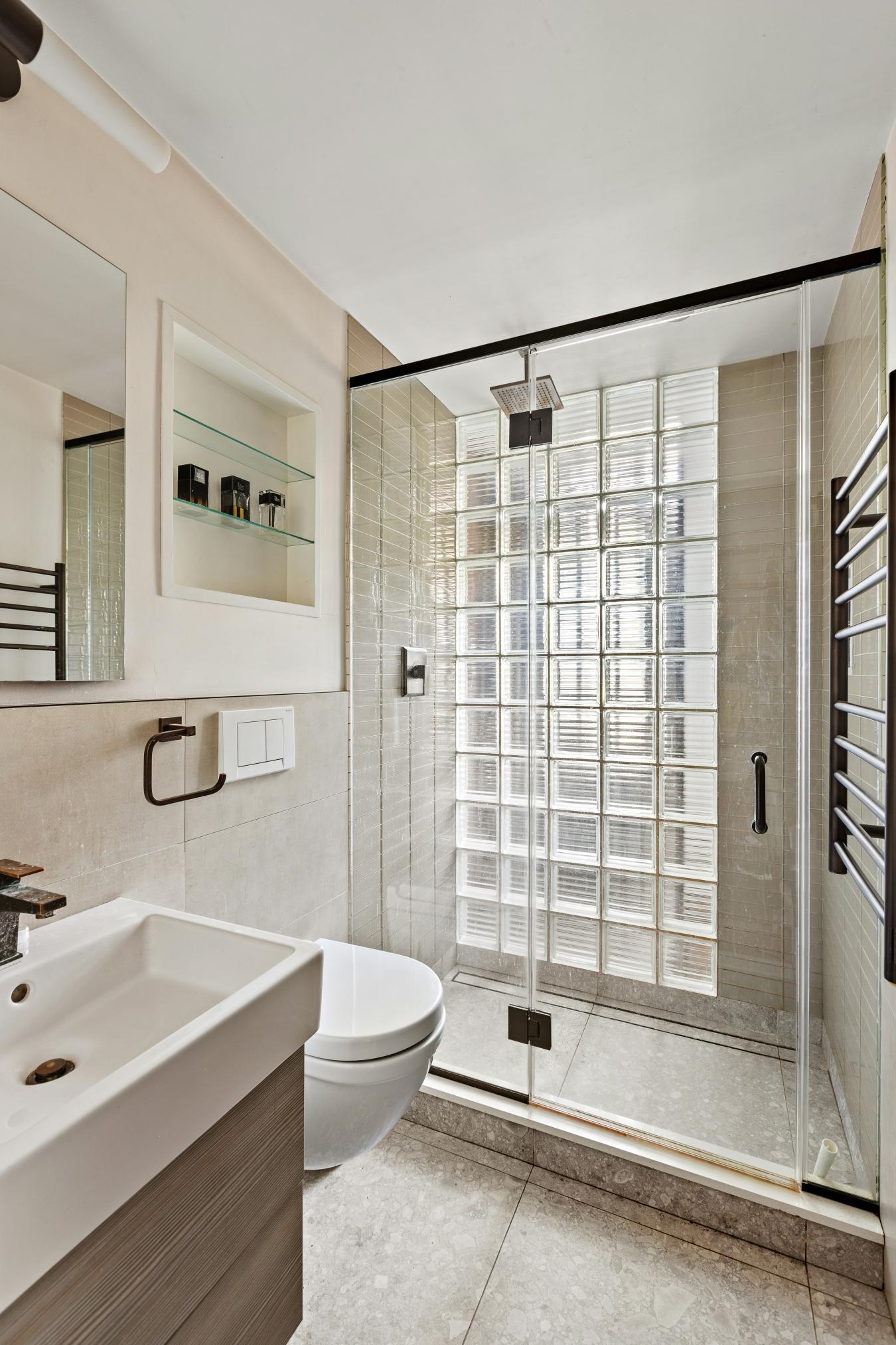 Gowanus, New York, 11215, United States, 5 Bedrooms Bedrooms, ,3 BathroomsBathrooms,Residential,For Sale,1962221