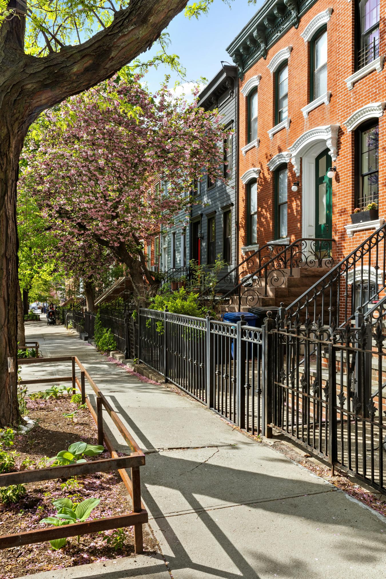 Gowanus, New York, 11215, United States, 5 Bedrooms Bedrooms, ,3 BathroomsBathrooms,Residential,For Sale,1962221