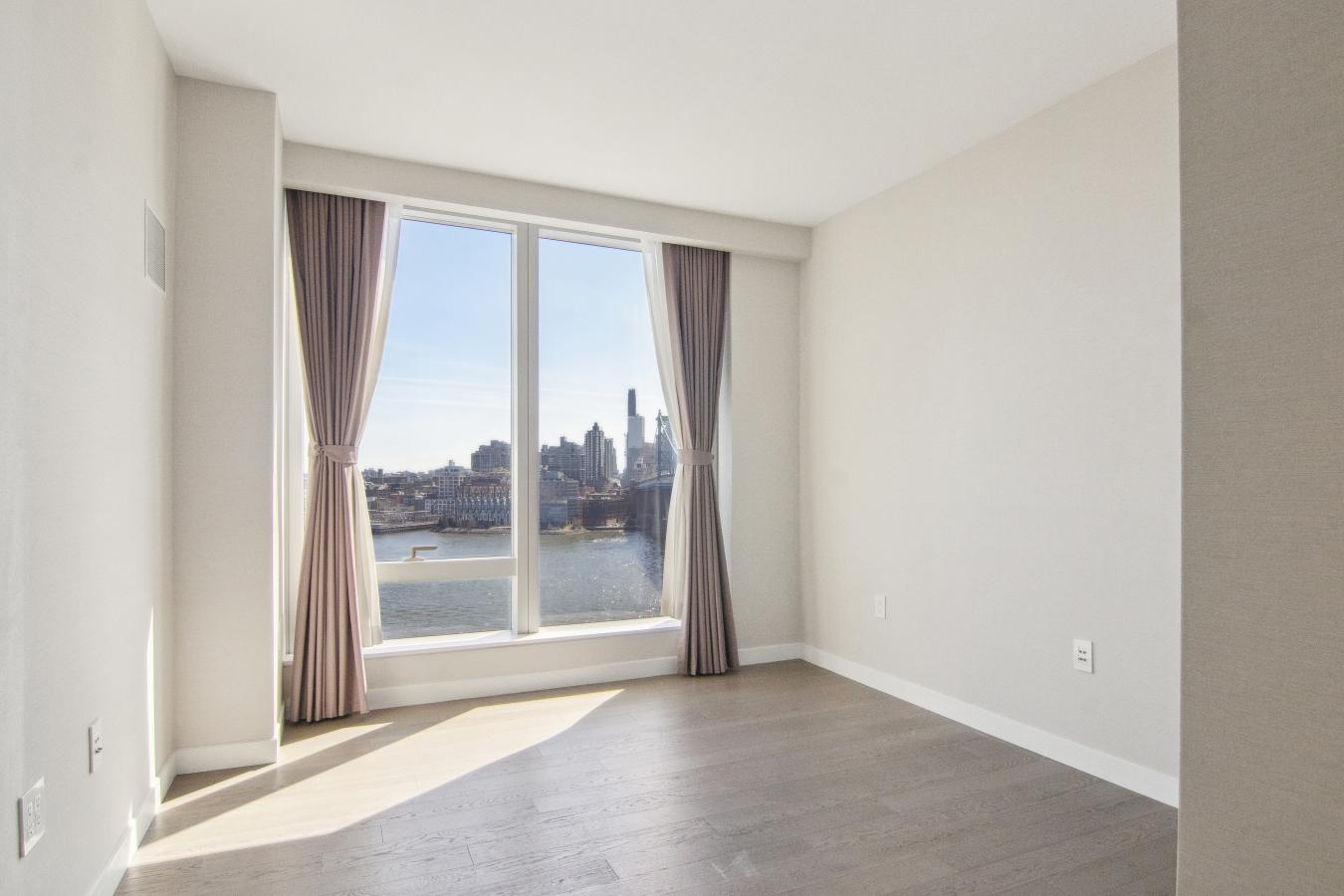 New York, New York, 10002, United States, 2 Bedrooms Bedrooms, ,2 BathroomsBathrooms,Residential,For Sale,1807969