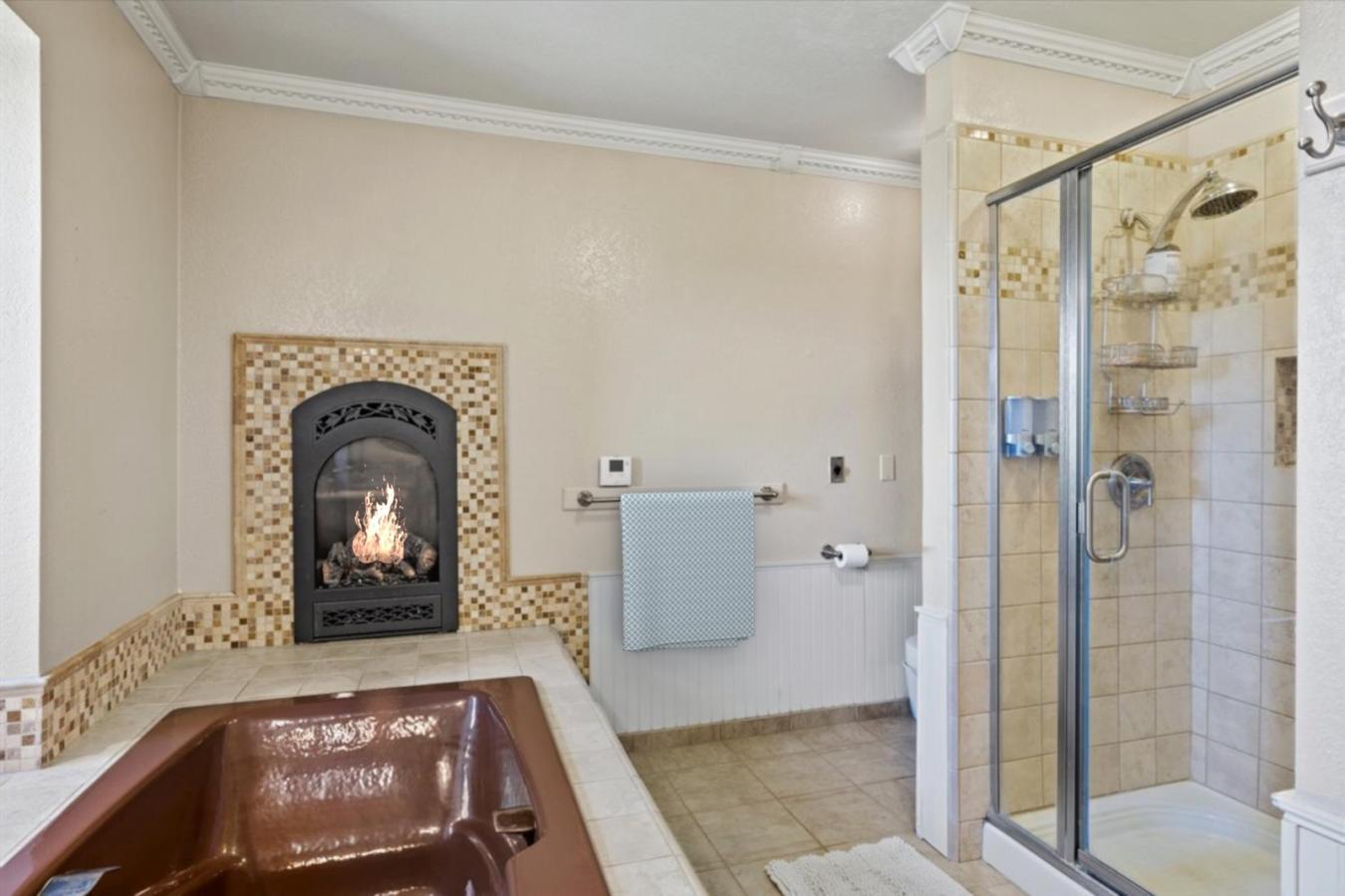 Penn Valley, California, 95946, United States, 3 Bedrooms Bedrooms, ,2 BathroomsBathrooms,Residential,For Sale,1800903