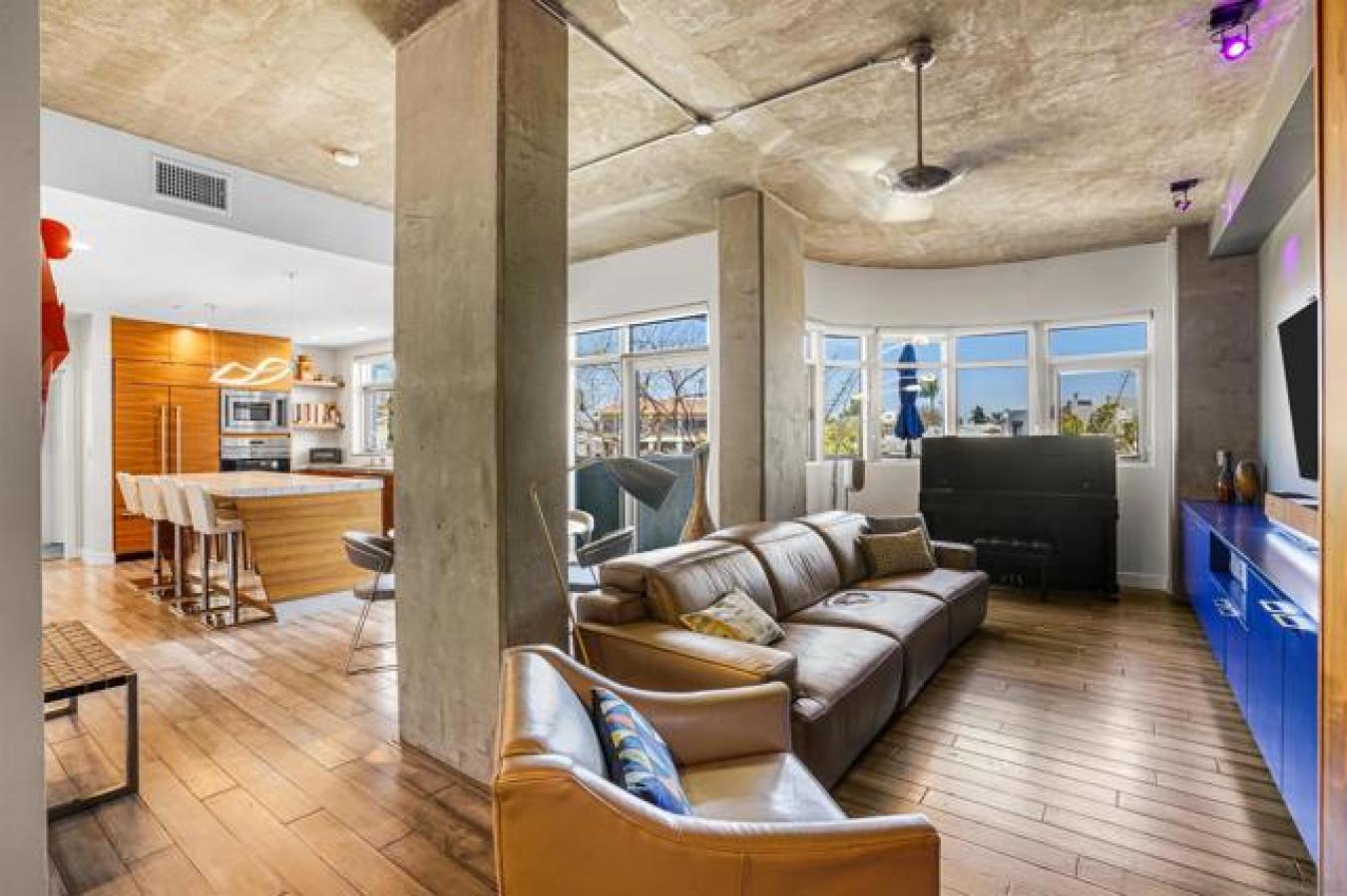 San Diego, California, 92103, United States, 1 Bedroom Bedrooms, ,1 BathroomBathrooms,Residential,For Sale,1945428