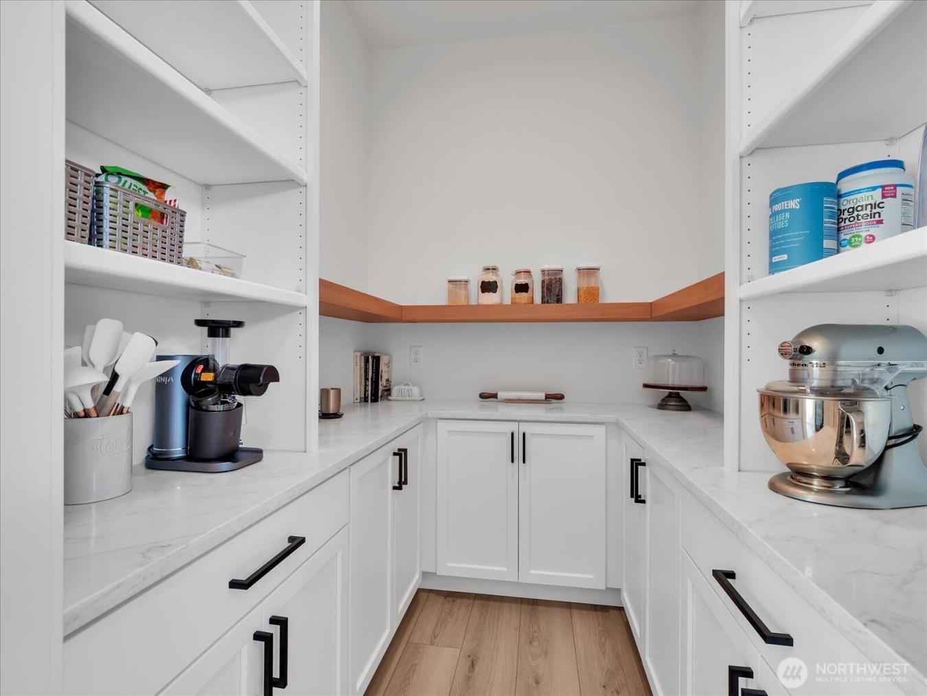 Lake Stevens, Washington, 98258, United States, 4 Bedrooms Bedrooms, ,4 BathroomsBathrooms,Residential,For Sale,1807957